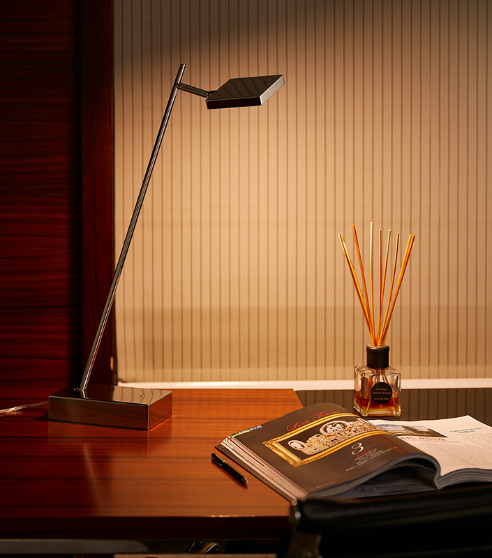 electric study table lamp